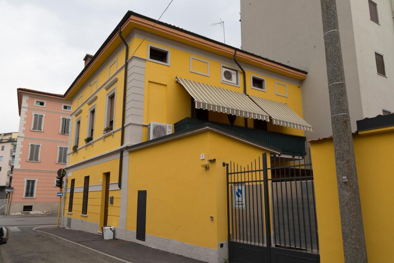 A Casa Di Anna, Elegant Flat In Cremona Apartment Exterior photo